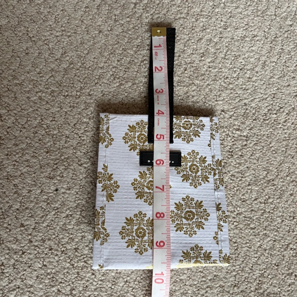 Scout mini reusable gift bag square white gold